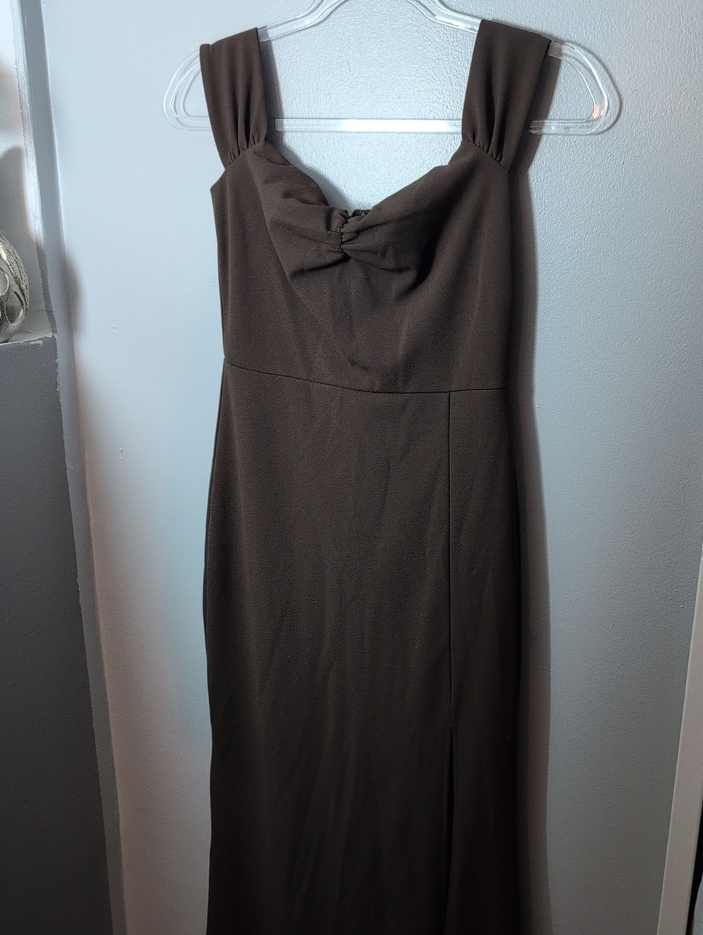Lulu's Brown Sleeveless Knot-Front Long Dress